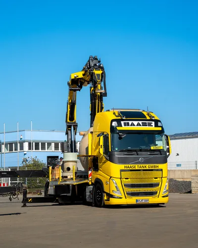 Foto: Lkw auf dem Betriebshof